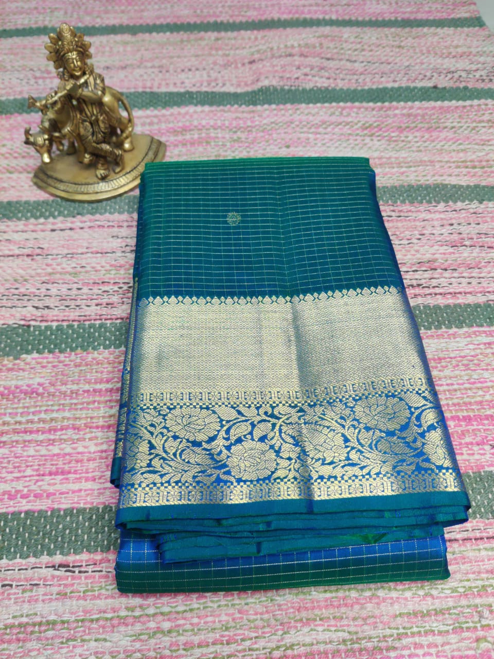 Teal–Peacock Blue Dual Tone Silk Saree